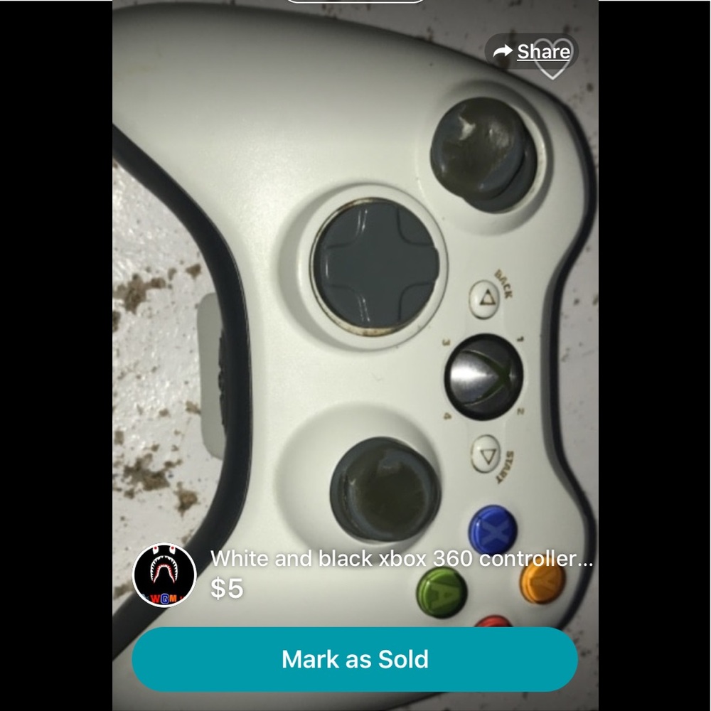 Xbox controller - Picture 1 of 1